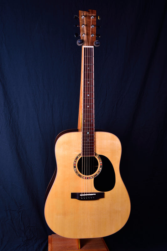 1 011 East Indian Rosewood, Sitka Spruce Dreadnought